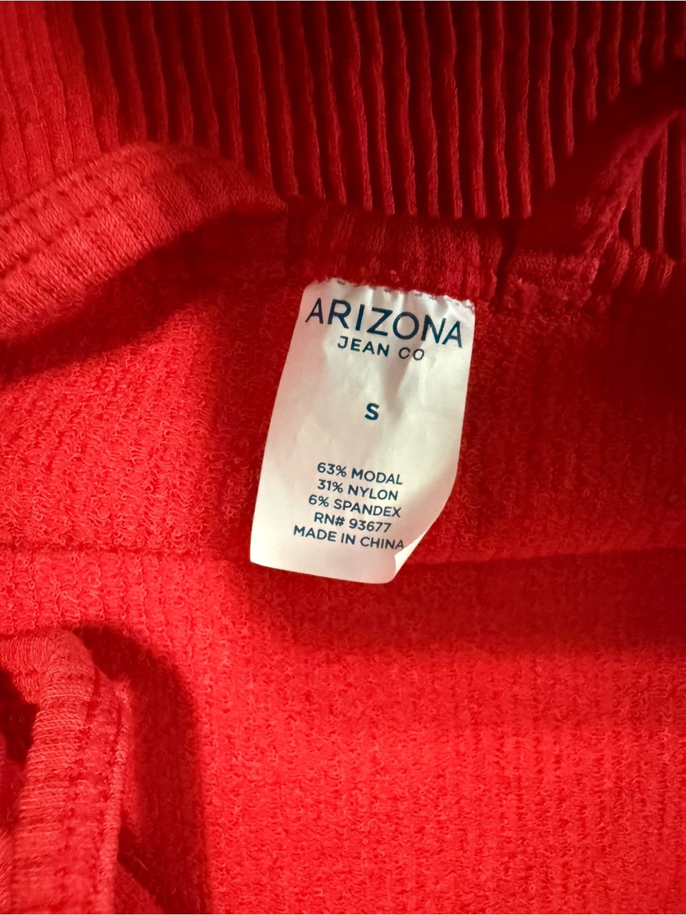 Red Ribbed Crop Tank Top - Picture 3 of 3